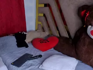 gisellereyess's Live Sex Cam Show