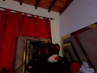 gisellereyess's Live Sex Cam Show