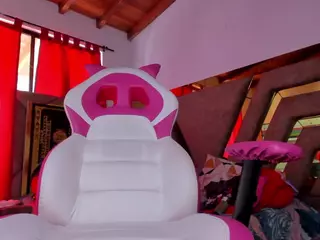 gisellereyess's Live Sex Cam Show