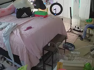 voyeurcam house charleys room's Live Sex Cam Show