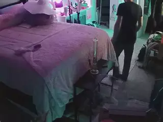 voyeurcam house charleys room's Live Sex Cam Show