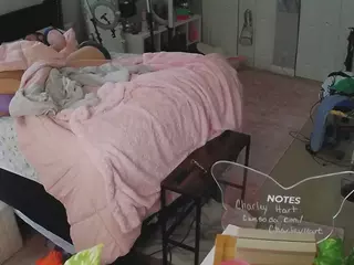 voyeurcam house charleys room's Live Sex Cam Show