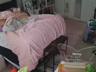 voyeurcam house charleys room's Live Sex Cam Show
