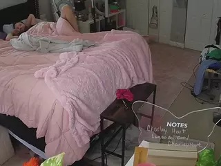 voyeurcam house charleys room's Live Sex Cam Show