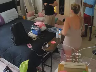 voyeurcam house charleys room's Live Sex Cam Show
