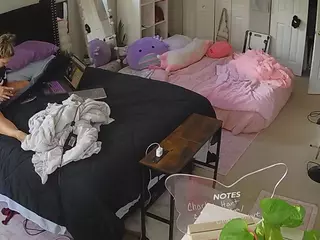 voyeurcam house charleys room's Live Sex Cam Show