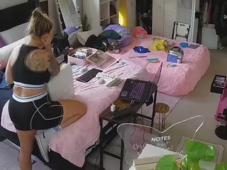 voyeurcam house charleys room's Live Sex Cam Show