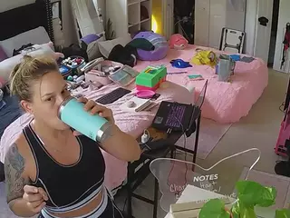 voyeurcam house charleys room's Live Sex Cam Show