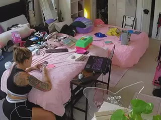 voyeurcam house charleys room's Live Sex Cam Show