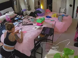 voyeurcam house charleys room's Live Sex Cam Show