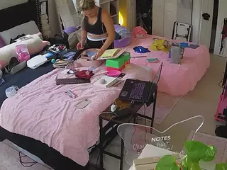 voyeurcam house charleys room's Live Sex Cam Show