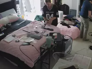 voyeurcam house charleys room's Live Sex Cam Show