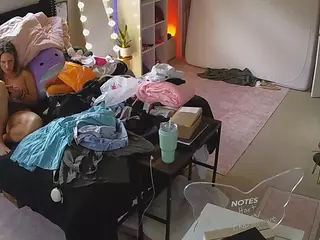 voyeurcam house charleys room's Live Sex Cam Show