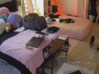 voyeurcam house charleys room's Live Sex Cam Show