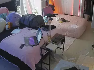voyeurcam house charleys room's Live Sex Cam Show