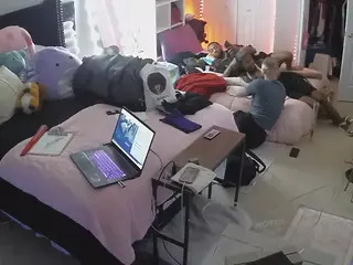 voyeurcam house charleys room's Live Sex Cam Show