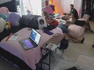 voyeurcam house charleys room's Live Sex Cam Show