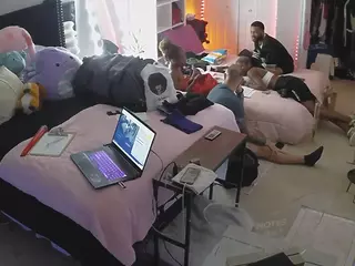 voyeurcam house charleys room's Live Sex Cam Show