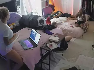 voyeurcam house charleys room's Live Sex Cam Show