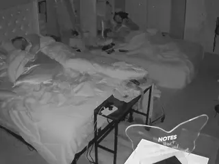 voyeurcam house charleys room's Live Sex Cam Show