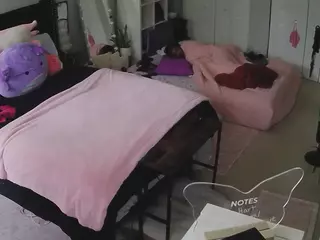 voyeurcam house charleys room's Live Sex Cam Show
