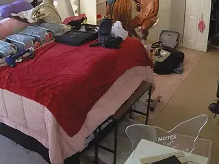 voyeurcam house charleys room's Live Sex Cam Show