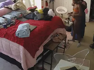 voyeurcam house charleys room's Live Sex Cam Show