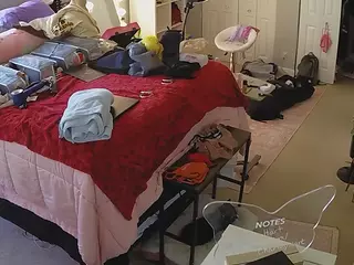 voyeurcam house charleys room's Live Sex Cam Show
