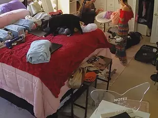 voyeurcam house charleys room's Live Sex Cam Show