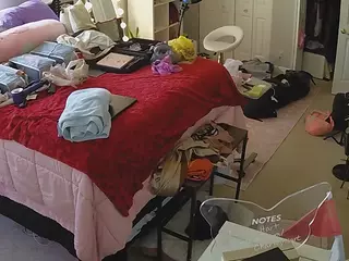 voyeurcam house charleys room's Live Sex Cam Show