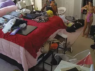 voyeurcam house charleys room's Live Sex Cam Show
