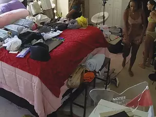 voyeurcam house charleys room's Live Sex Cam Show