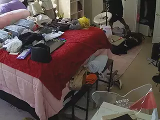 voyeurcam house charleys room's Live Sex Cam Show