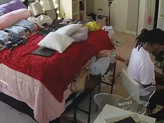 voyeurcam house charleys room's Live Sex Cam Show
