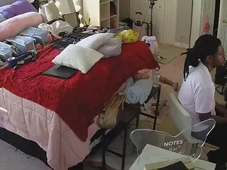 voyeurcam house charleys room's Live Sex Cam Show