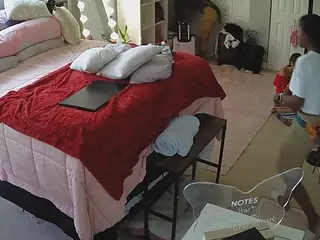 voyeurcam house charleys room's Live Sex Cam Show