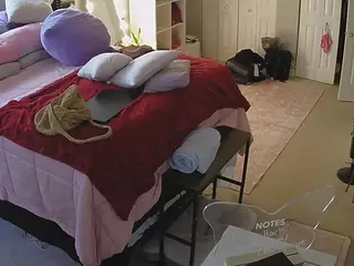 voyeurcam house charleys room's Live Sex Cam Show