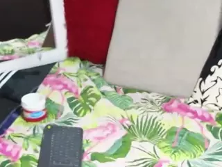 kailykiss's Live Sex Cam Show
