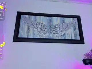 Brianaa-Hot's Live Sex Cam Show