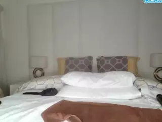BustyAfribabe's Live Sex Cam Show