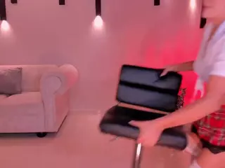 Valeria Roldan's Live Sex Cam Show