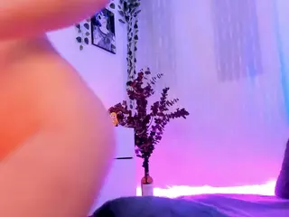 Miia Baaker's Live Sex Cam Show