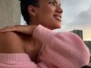 samarha Gomez's Live Sex Cam Show