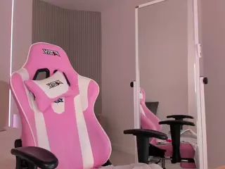 Chloe's Live Sex Cam Show