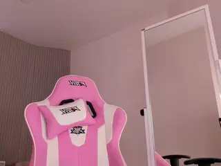 Chloe's Live Sex Cam Show
