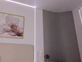 Chloe's Live Sex Cam Show