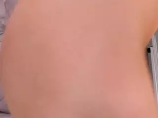 Chloe's Live Sex Cam Show