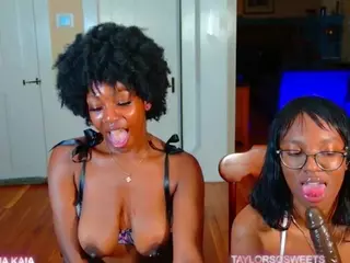 Mocha Kaia's Live Sex Cam Show