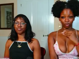 Mocha Kaia's Live Sex Cam Show