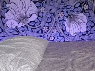 Alternative Ava's Live Sex Cam Show